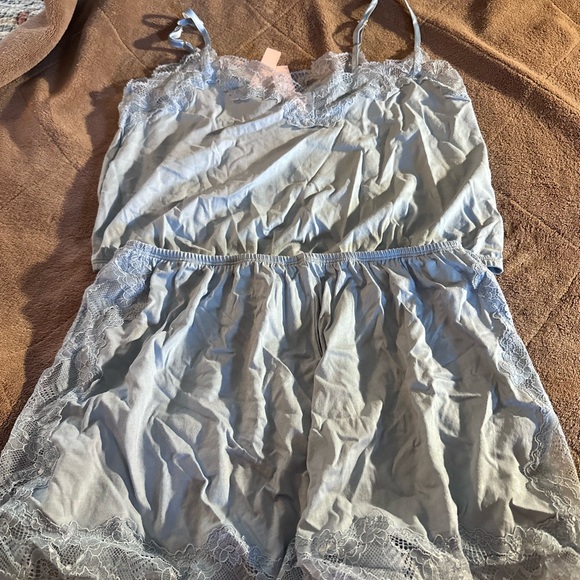 NWT VICTORIA’S SECRET 2 PIECE SLEEP SET - Picture 6 of 6